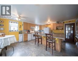 1045 BAY Street - 6