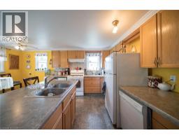 1045 BAY Street - 7