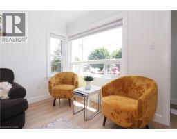 784 ELIZABETH Street - 12