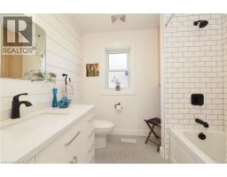 784 ELIZABETH Street - 25