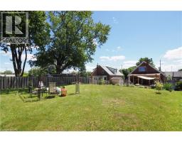 784 ELIZABETH Street - 47