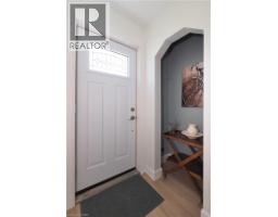 784 ELIZABETH Street - 7