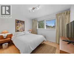 23 PERCY Court - 11