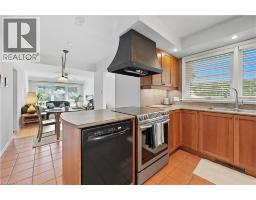23 PERCY Court - 8