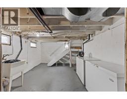 47 SULLIVAN Avenue - 30