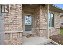 20 ISHERWOOD Avenue UnitNo. 51 - 5