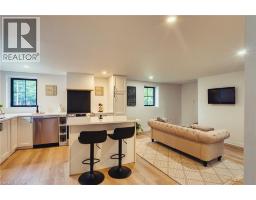 4 ELIZABETH Street - 10