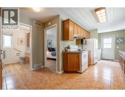 339 MAIN Street W - 13
