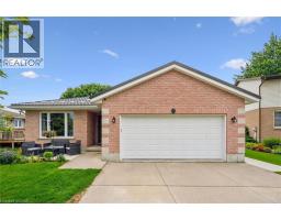 7 FERN Place - 1