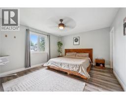 7 FERN Place - 13