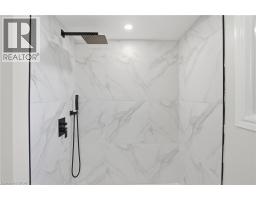 894 GARTH Street - 17