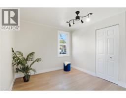 894 GARTH Street - 23