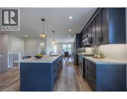 71 HUNTER Drive S - 7