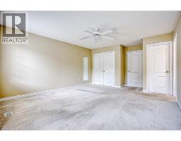 25 HARTLAND Road - 17