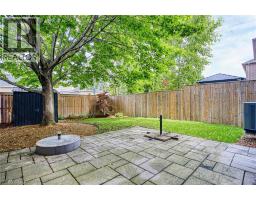 25 HARTLAND Road - 27