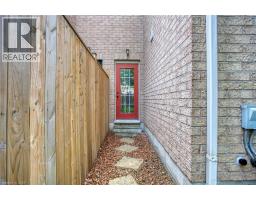 25 HARTLAND Road - 28
