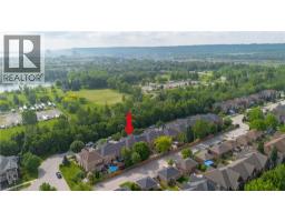 25 HARTLAND Road - 38