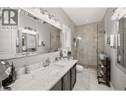 8165 TWENTY Road E - 21