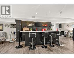 8165 TWENTY Road E - 33
