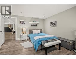 8165 TWENTY Road E - 36