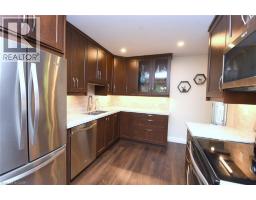 459 WOODVIEW Road UnitNo. 8 - 11