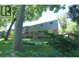 459 WOODVIEW Road UnitNo. 8 - 27