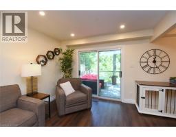 459 WOODVIEW Road UnitNo. 8 - 8