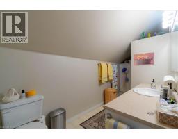 554 S BANK Street S - 33