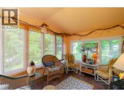 554 S BANK Street S - 34