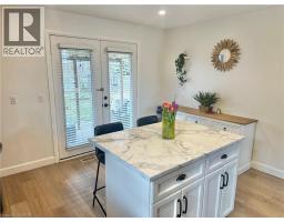 7 SPRUCE GROVE Court - 14