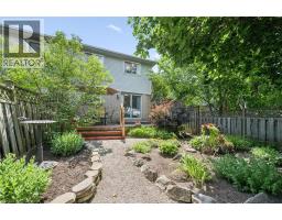 1147 LEEWOOD Drive - 37