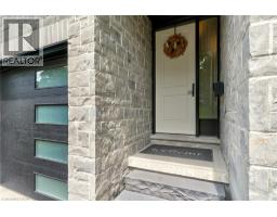 90 MARGARET Avenue N UnitNo. A - 4