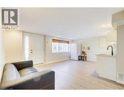22 BLACKHORNE Crescent - 28