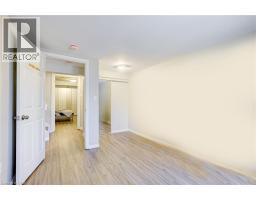 22 BLACKHORNE Crescent - 34