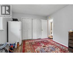 47 BOWMAN Street - 14