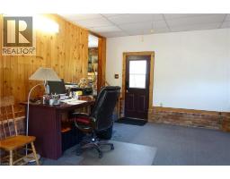 13 KELLY Avenue - 12