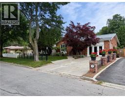 13 KELLY Avenue - 3