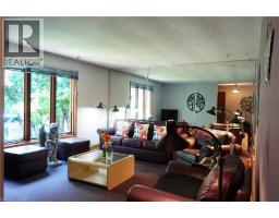 13 KELLY Avenue - 6