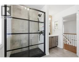 5347 JAMESON Crescent - 33