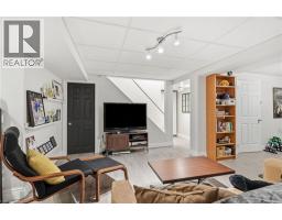 5347 JAMESON Crescent - 34
