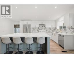 9 BISHOPSGATE Avenue - 14