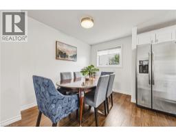 29 HOPEWELL Crescent - 11