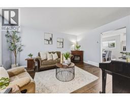 29 HOPEWELL Crescent - 8