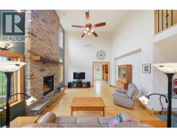 4760 NASSAGAWEYA-PUSLINCH Townline - 7
