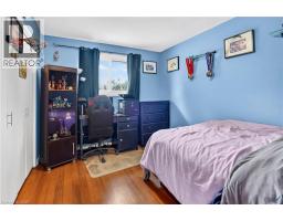 234 THUNDERBIRD Drive - 15