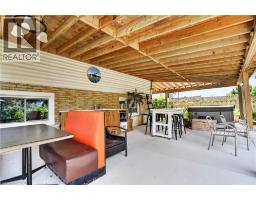 234 THUNDERBIRD Drive - 33
