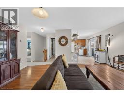 24 KENYON Crescent UnitNo. 44 - 13