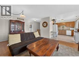 24 KENYON Crescent UnitNo. 44 - 14