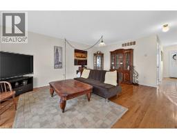 24 KENYON Crescent UnitNo. 44 - 16