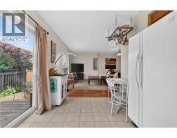 24 KENYON Crescent UnitNo. 44 - 22